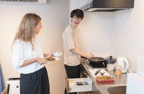 Naniwa Apartment | Apartment Type D double bed x 1 single bed x 2 - 11D/Osaka Ōsaka