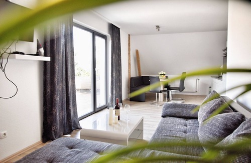 Monkebude Apartment | Apartment 'Unteres Apartment Ostseeferienhaus' with Private Terraces