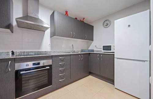 Sant Jaume d'Enveja Apartment | Apartment 'Viudelta' with Mountain View, Private Pool, Air Conditioning and Wi-Fi