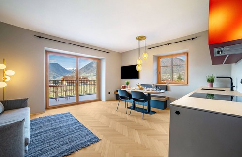 Merano Apartment | Apartment 'Villa Rosa Unterschöberlehof - Anna' with Mountain View, Wi-Fi and Air Conditioning