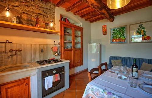 Greve in Chianti Apartment | Apartment with pool, WIFI, TV, patio, pets allowed, panoramic view, close to Greve In Chianti