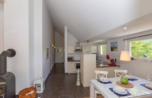 Graal Mueritz Apartment | Apartment W16.3.S - 3-room apartment for max. 4 people. in the DG, WLAN, near the beach