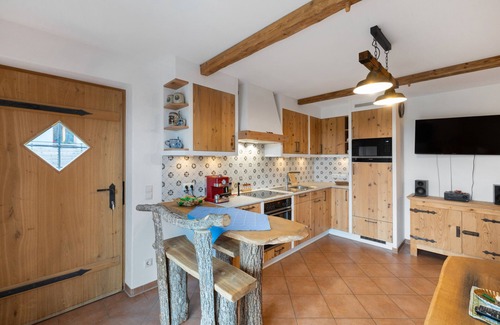 Hoslwang Apartment | Apartment 'Walcher Alm' with Lake View, Shared Terrace and Wi-Fi