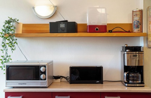 Buddenhagen Apartment | Apartment 'Waldidyll' with Shared Pool, Shared Terrace and Wi-Fi