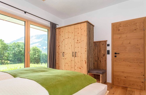 Fieberbrunn Apartment | Apartment Wiesenblick - organic farm Mittermoos