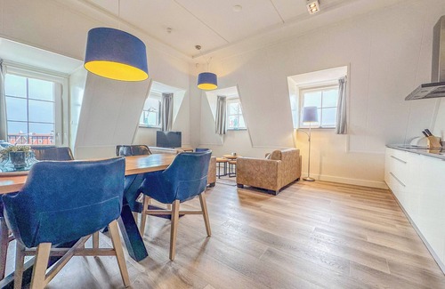Colijnsplaat Apartment | Apartment with a Finnish sauna with a sea view