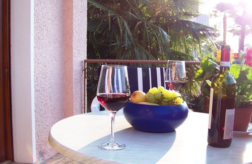 Villaggio Belmonte Apartment | Apartment with a superb lake view, pool and two balconies