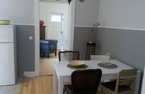 Doese Apartment | Apartment with atmosphere in old captain's house with garden, near the beach