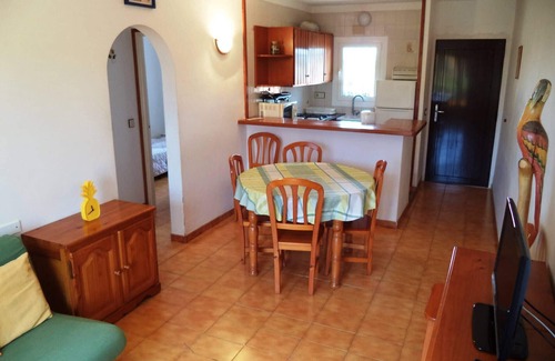 L'Escala Apartment | Apartment with community pool in L'Escala located about 600m from the beach