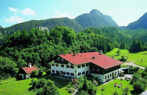 Bad Reichenhall Apartment | Apartment with balcony for 1 - 2 persons with wonderful valley view and terrace