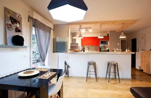Saint-Denis Apartment | Apartment with garden close to Paris