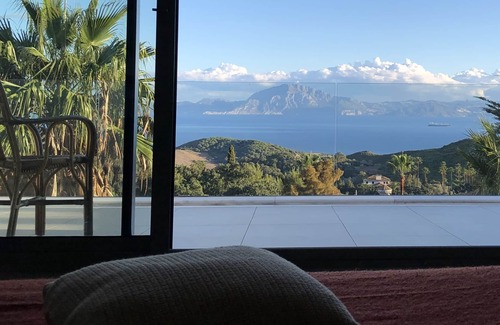 El Cuarton Condo | Apartment with infinity pool in the heart of the Strait of Gibraltar Natural Park