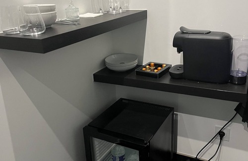 Quartier Vieux Marche-Cathedrale Apartment | Apartment with jacuzzi | La Perle Noire