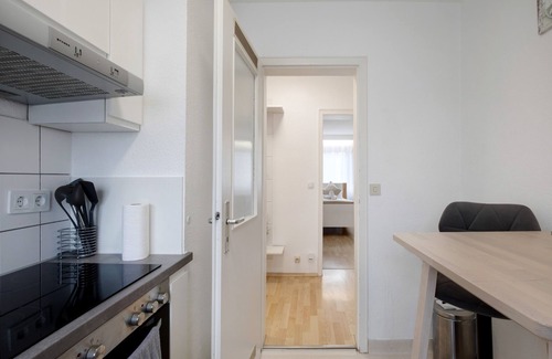 Goeppingen Apartment | Apartment with Mountain View, Shared Terrace and Wi-Fi