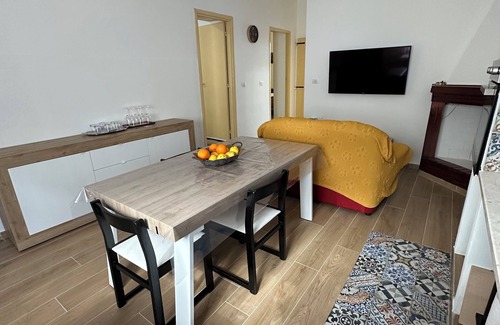 Calasetta Apartment | Apartment with patio Calasetta