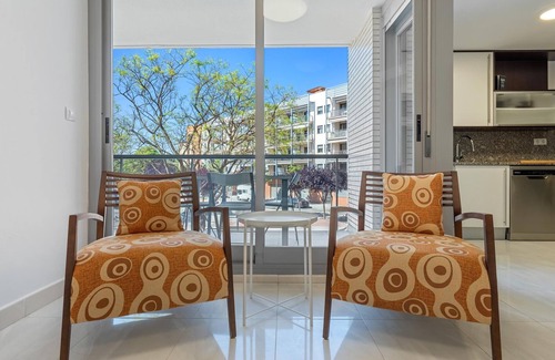 Cambrils Apartment | Apartment with pool and parking 350m beach
