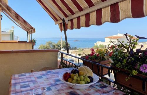 Lido Rossello Apartment | Apartment with Sea View, Lido Rossello