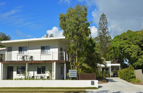 Urangan Apartment | Apartment with Stunning Water Views From Every Room