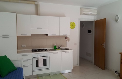Grado Apartment | Apartment with terrace and garden in the center and near the beach