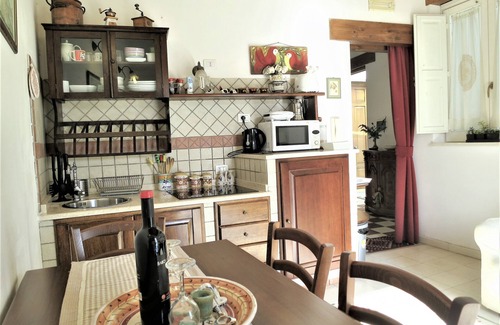 Ortigia Apartment | Apartment with terrace on typical roofs and sea view . 2 bathrooms