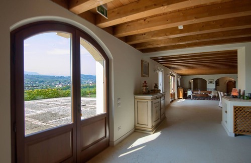 Pedemonte Other | Apartment with WIFI, hot tub, A/C, private pool, TV, patio, panoramic view, parking, close to Verona