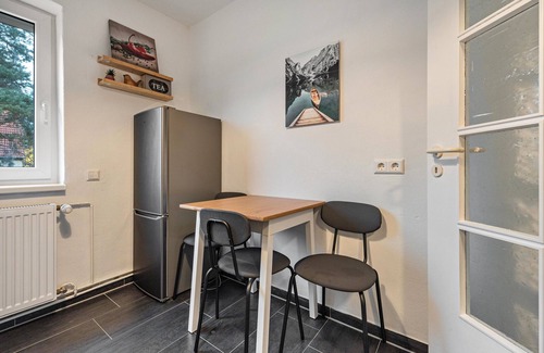 Dohren-Wulfel Apartment | Apartment 'Wohnung Hannover Ogli' with Wi-Fi