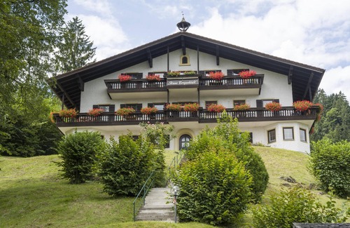 Oberaudorf Apartment | Apartment14 new bathroom,balcony with the view of the mountains.