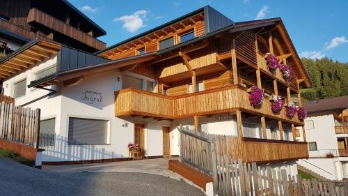 San Genesio Apartment | Apartments Ingrid