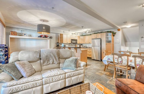 Okanagan-Similkameen Apartment | Apex Mountain ~ Creekside Lodge