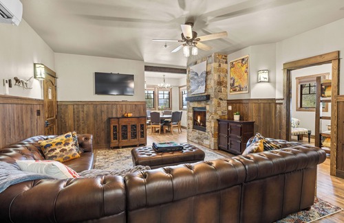 Agpar Apartment | Apgar Lookout Suites