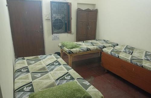 Lanka House | Apna Thikana