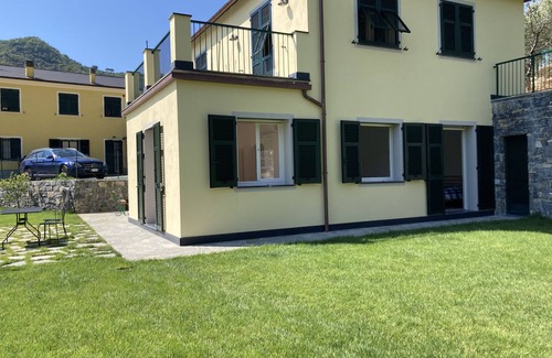 Leivi Apartment | App. ground floor Pitosforo-large garden