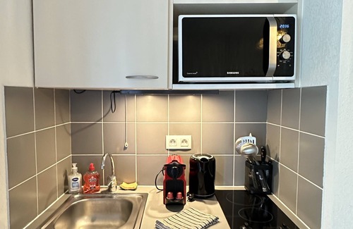 Avignon Apartment | Appart'Hôtel with Balcony - Avignon TGV station Confluence