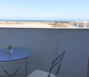 Bouznika Apartment | Appart. Luxueux avec piscine, cosy, bien situé