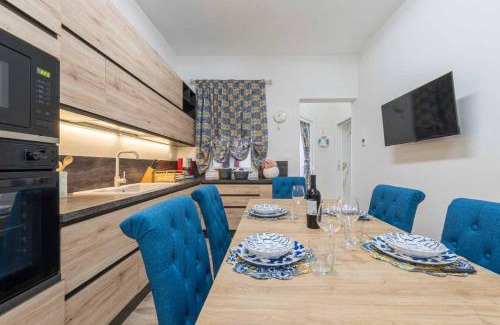 San Pietro in Bevagna Apartment | Appartamento Girasole
