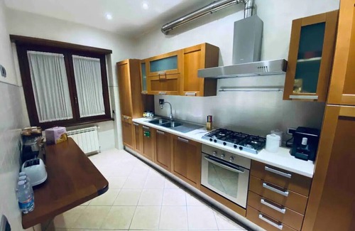 Civitavecchia Apartment | Appartamento Aurora a due passi dal porto/stazione ferroviaria