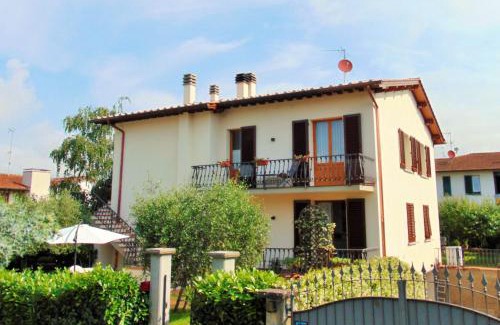 Scarperia e San Piero Apartment | Appartamento Giglio Rosso