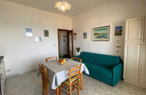 Porto Torres Apartment | APPARTAMENTO IL DELFINO: comodissimo e fronte mare