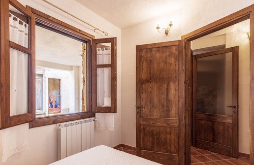 Baunei Apartment | Appartamento in legno e pietra conforme alla tradizione sarda