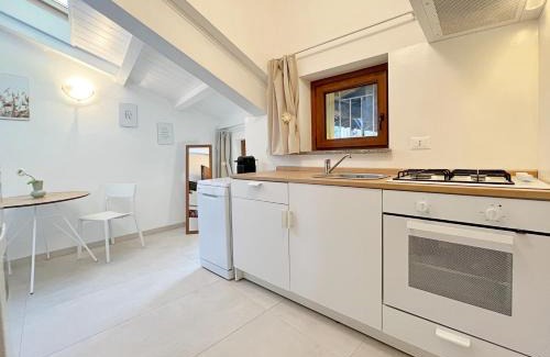 Cadorago Apartment | Appartamento Incantevole Cadorago