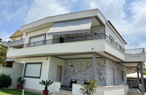 Lavinio Lido di Enea Apartment | Appartamento la Perla - vicino al mare