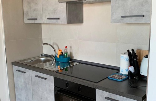 Santa Marinella Apartment | Appartamento Vista Mare con Spiaggia