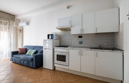 Historic Center Apartment | Appartamento Vicino al Parco Della Montagnola by Wonderful Italy