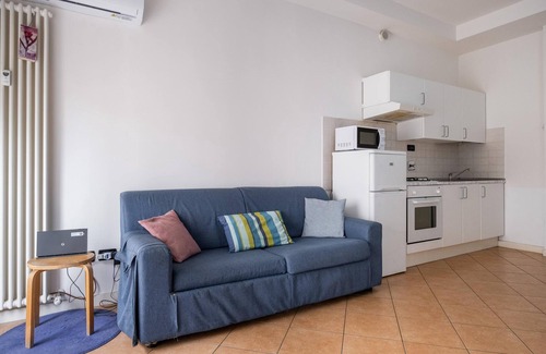 Historic Center Apartment | Appartamento Vicino al Parco Della Montagnola by Wonderful Italy