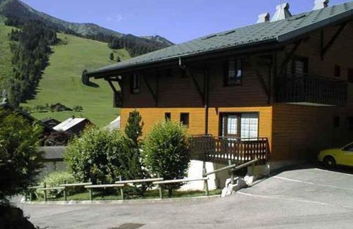 La Chapelle-d'Abondance Apartment | Appartement cosy au cœur du village, avec balcon, acceptant animaux - Idéal familles! - FR-1-692-7