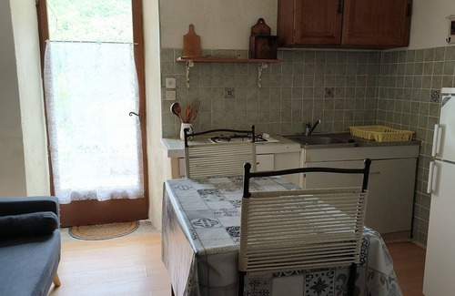 Sant'Andrea-di-Bozio Apartment | Appartement 35m² Avec Balcon vu sur la Nature !