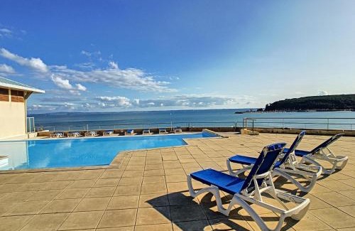 Crozon Apartment | Appartement à 100m de la plage avec piscine et parking - FR-1-370-41