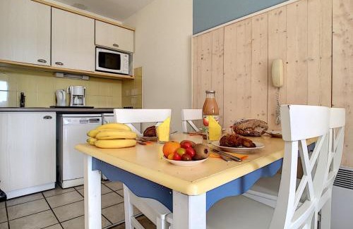 Crozon Apartment | Appartement à 100m de la plage avec piscine et parking - FR-1-370-41