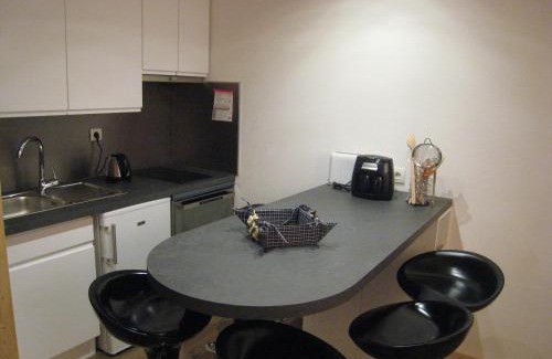 La Clusaz Apartment | Appartement 2 Pièces, Ski au Pied, Balcon Sud, Confort pour 6 - FR-1-459-62