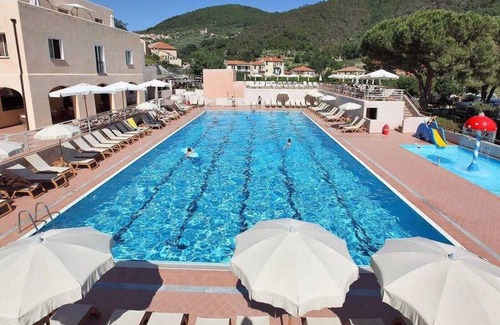 Finale Ligure Apartment | Appartement 3 étoiles - Piscine - ccb0dhd